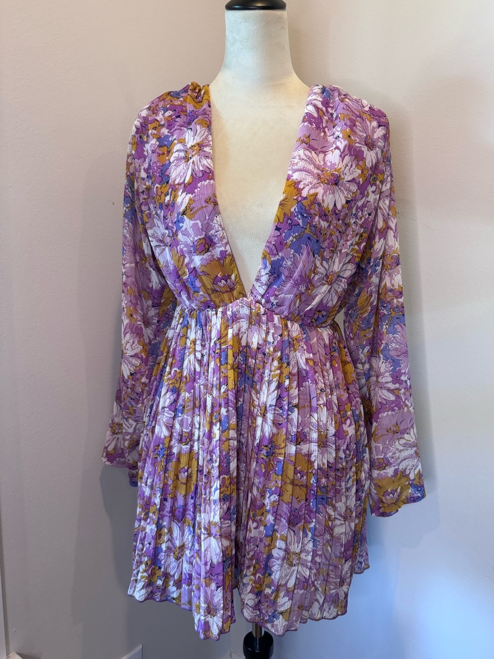 Floral Long-Sleeve Mini Dress